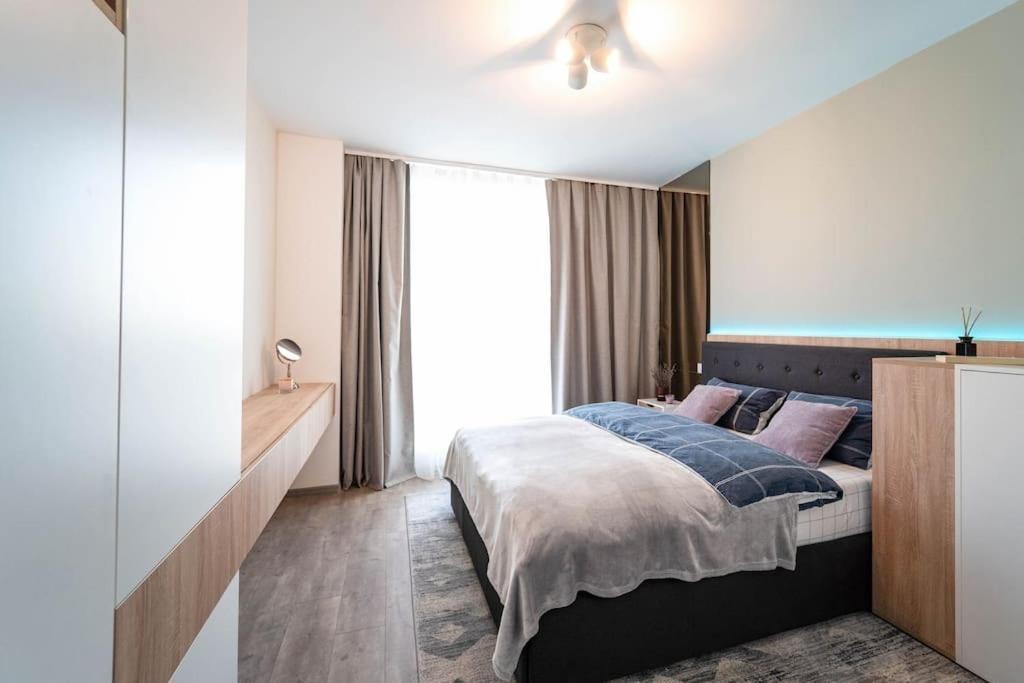 Apartment Vivalia V6, Free Private Parking Timisoara Exterior foto